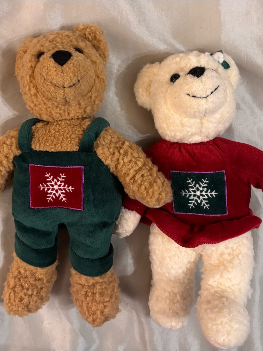 Hallmark Christmas Kiss Kiss Vintage Teddybears
